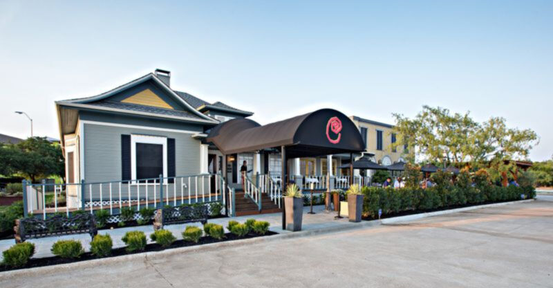 This Texas Restaurant Is the Definition of Cozy and Intimate