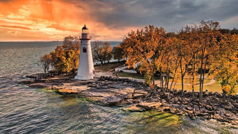 10 Picture-Perfect Ohio Day Trips You Can Enjoy for Under $55 Marblehead