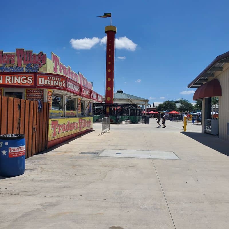 Traders Village (San Antonio)