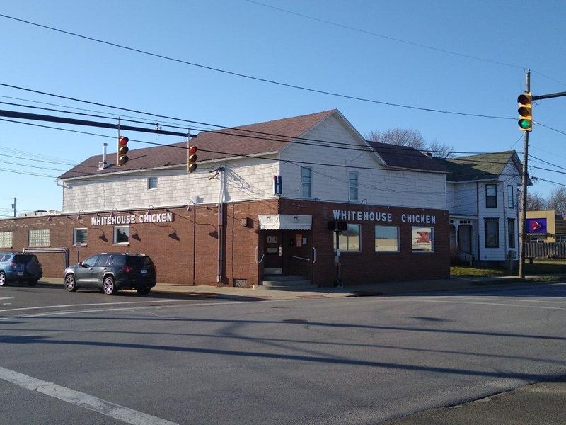 7 Unassuming Ohio Restaurants Serving Fried Chicken That’s Out of This World White House Chicken Systems Inc (Barberton)