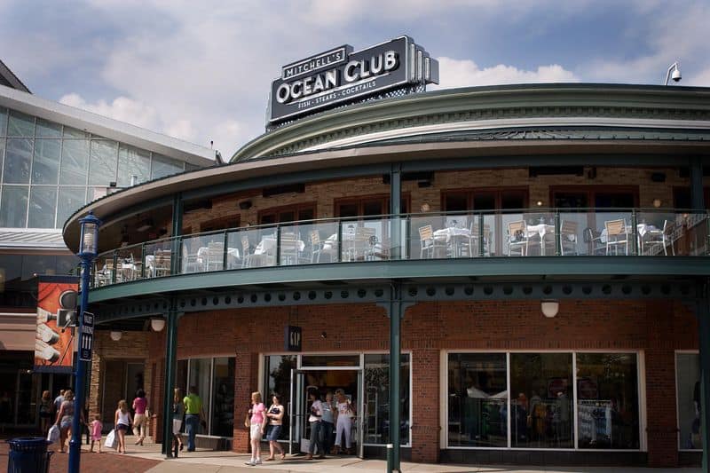 8 No-Frills Ohio Supper Clubs Serving Some of the Best Steaks in the State Mitchell’s Ocean Club (Columbus)