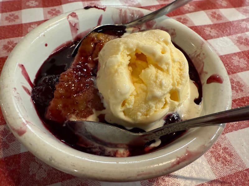 Desserts: Pecan Cobbler, Blackberry Cobbler, Banana Pudding, Oh Baby