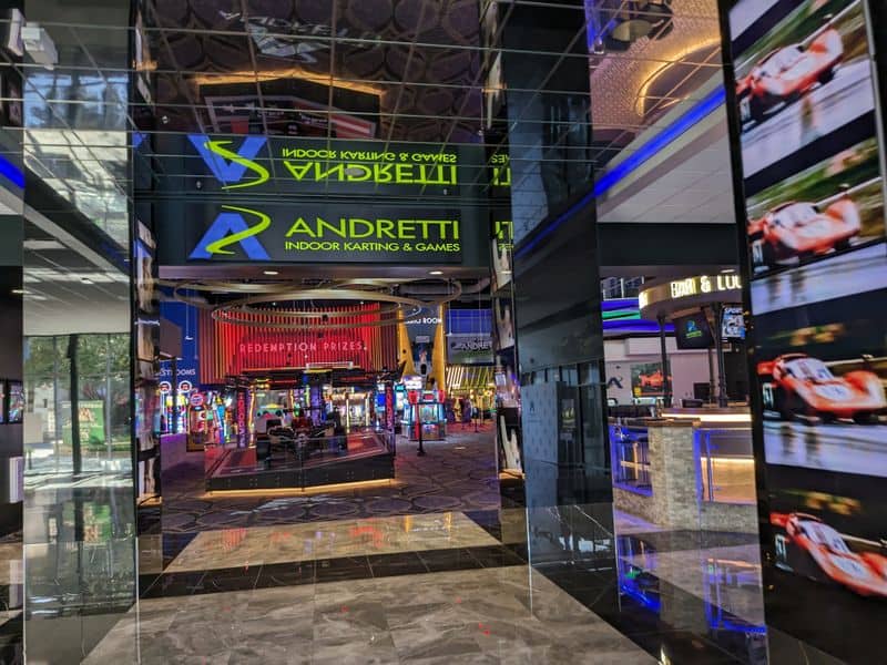 Plan Your Visit: Hours, Waivers, and Deals