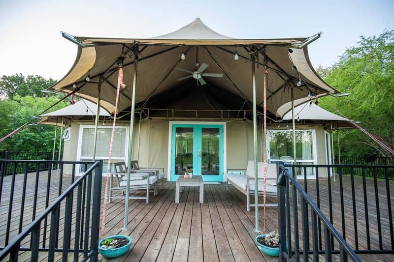 Dragonfly Cabin at Wahwahtaysee Resort (Kingsbury)