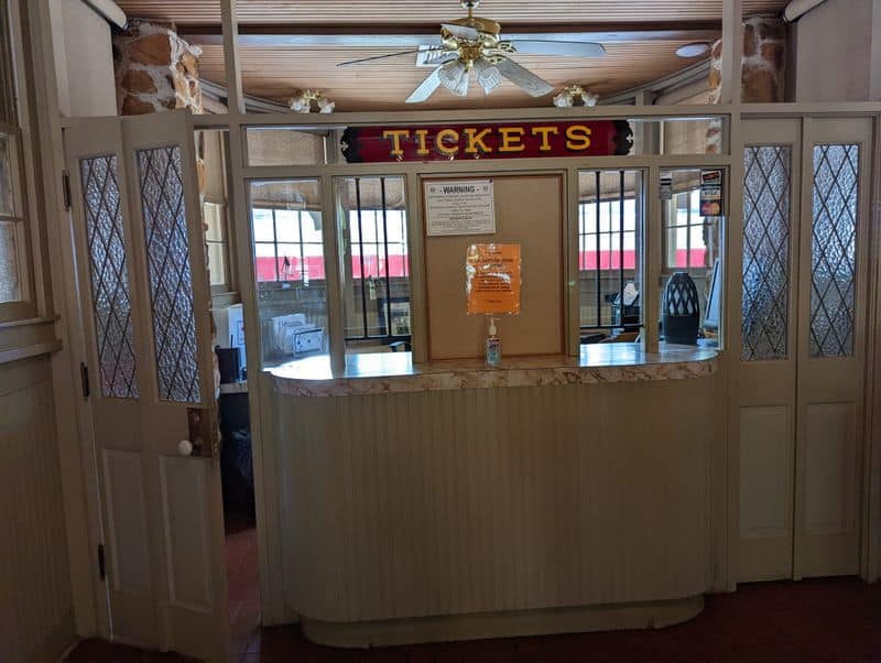 Plan the Perfect Night: Tickets, Timing, and Contact