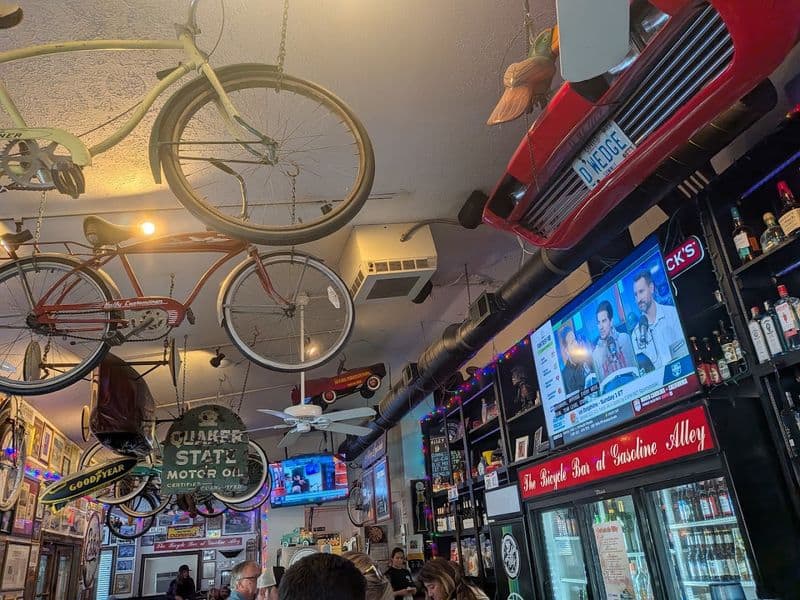 The Retro Atmosphere