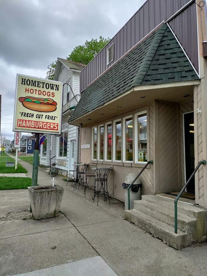Hometown Hot Dogs (Millersport)