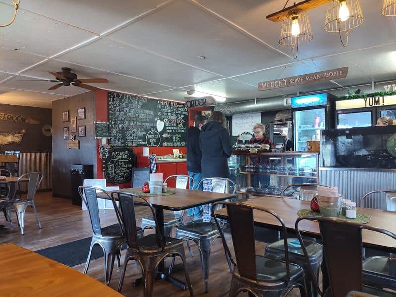 How To Visit: Hours, Lines, And Seating