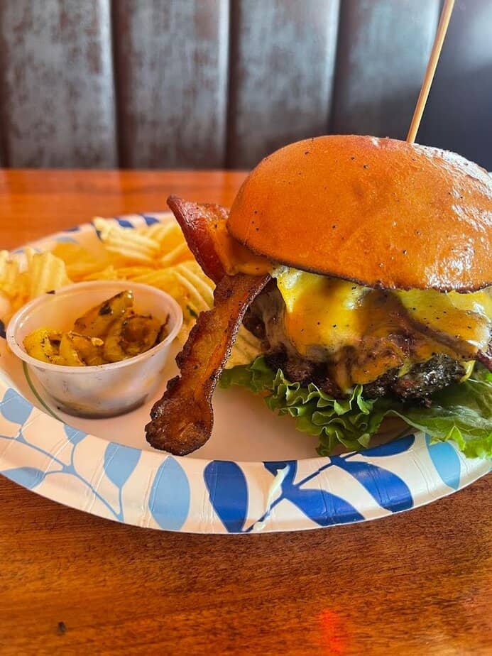 The Signature Cheeseburger Experience