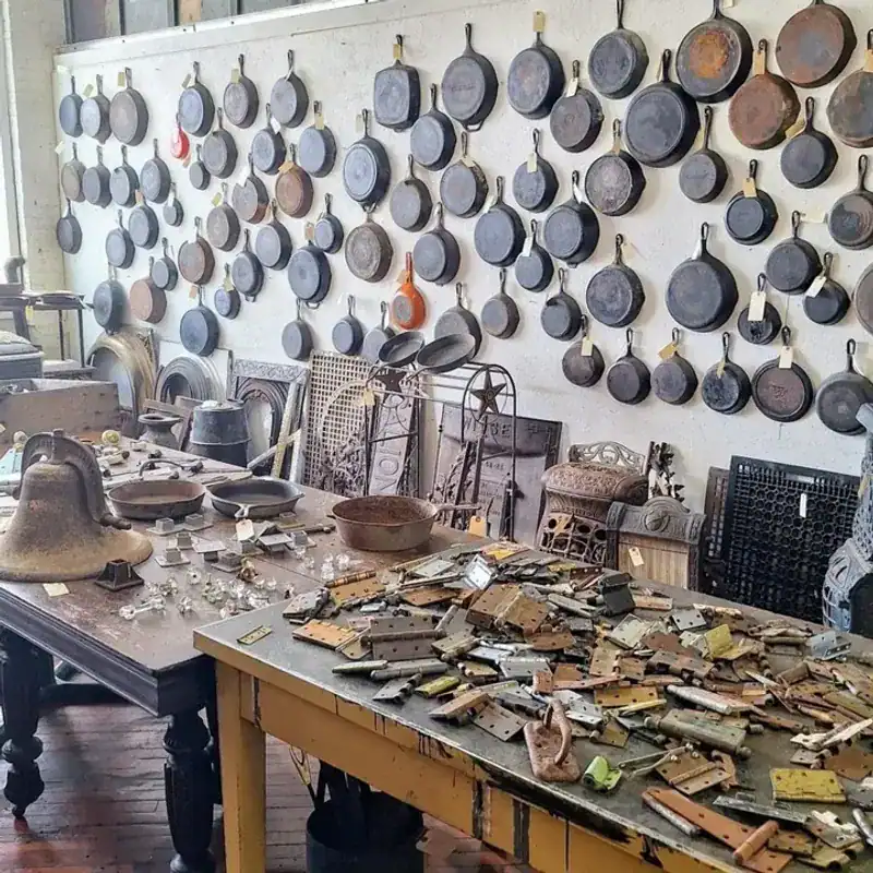 The Enormous 3-Story Antique Mall In Ohio Where You Can Spend 2 Days Hunting For Treasures Small Collectibles and Curio Cabinets