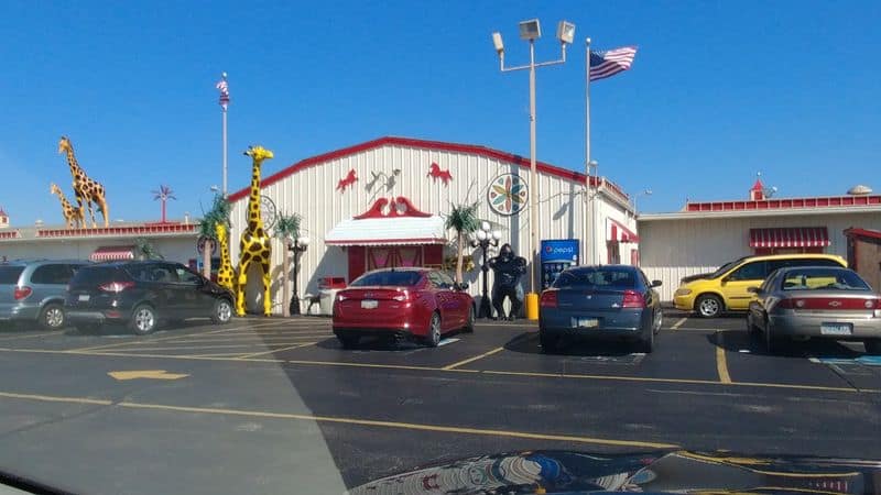 First-Timer&rsquo;s Game Plan: Parking, Hours, and Layout