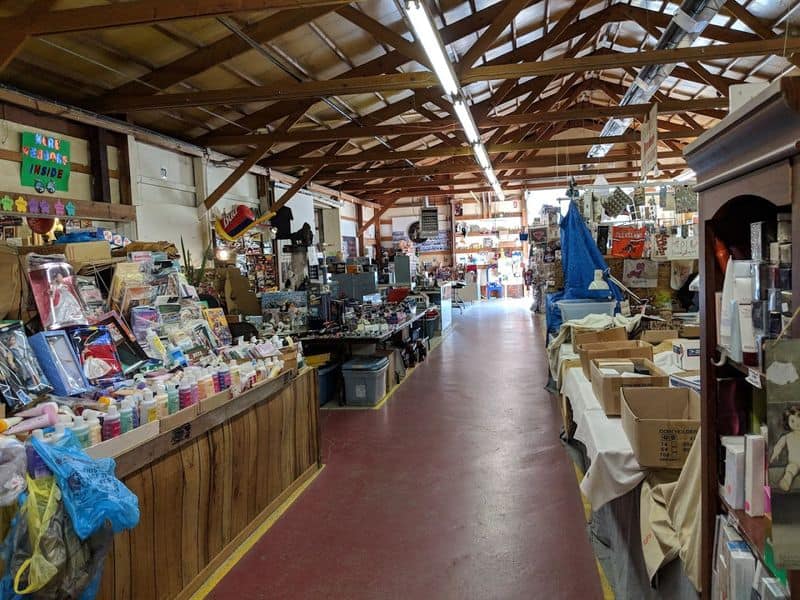 The Huge Flea Market In Ohio Where $35 Fills Your Backseat With Bargains When To Go: Timing Your Treasure Hunt