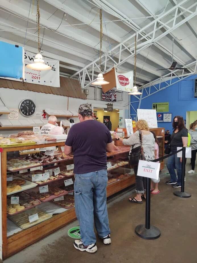 The Huge Flea Market In Ohio Where $35 Fills Your Backseat With Bargains Local Flavor: Eats, Produce, And Community Vibes
