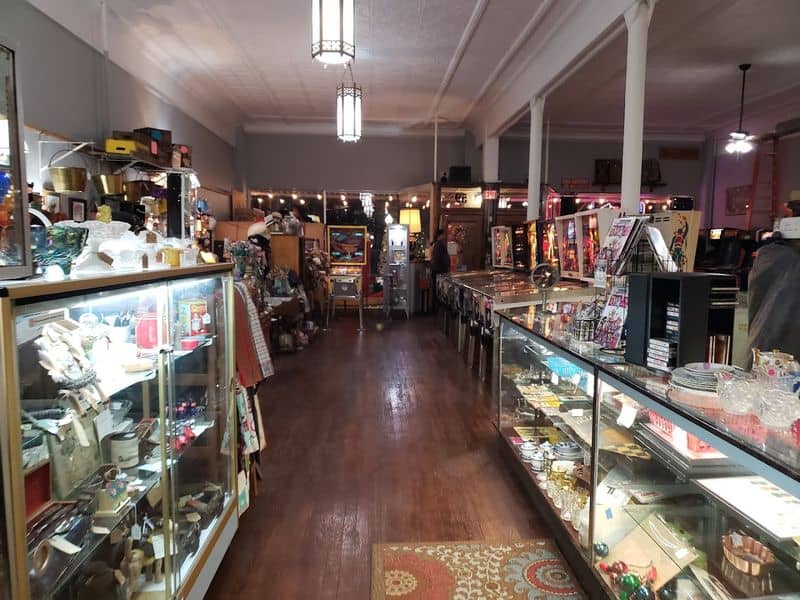 Finding Fair Prices and Hidden Deals