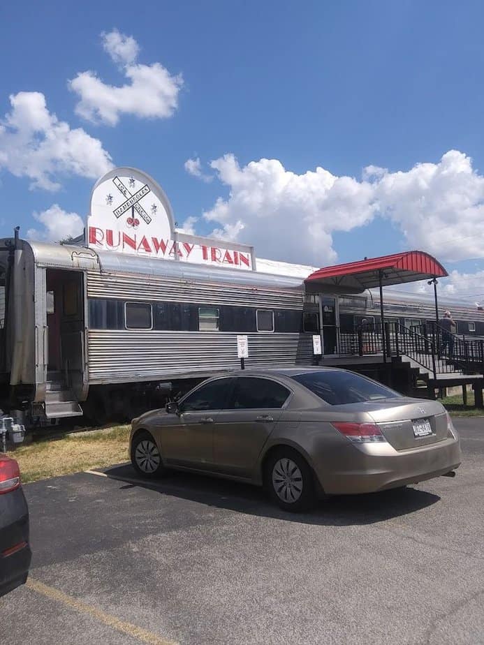 Brownwood&rsquo;s Culinary Row: Cafes and Barbecue