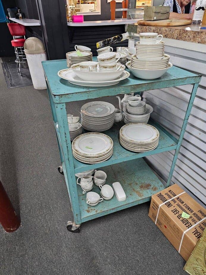 Take-A-Break Cafe And Comforts