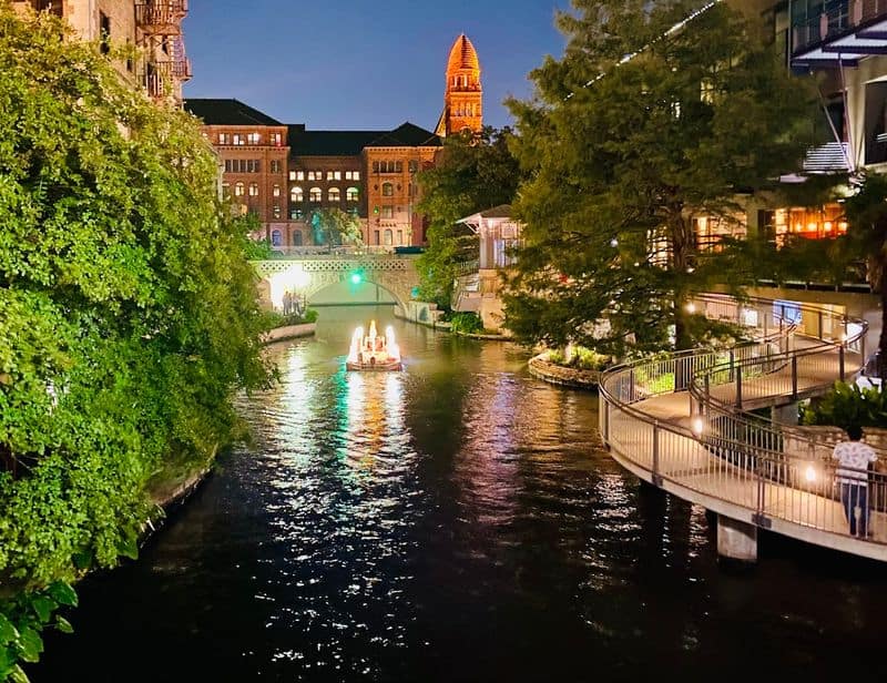This Iconic River Walk Comes Alive With Tacos, Mariachis, And Twinkling Lights Twinkling Lights Night Stroll