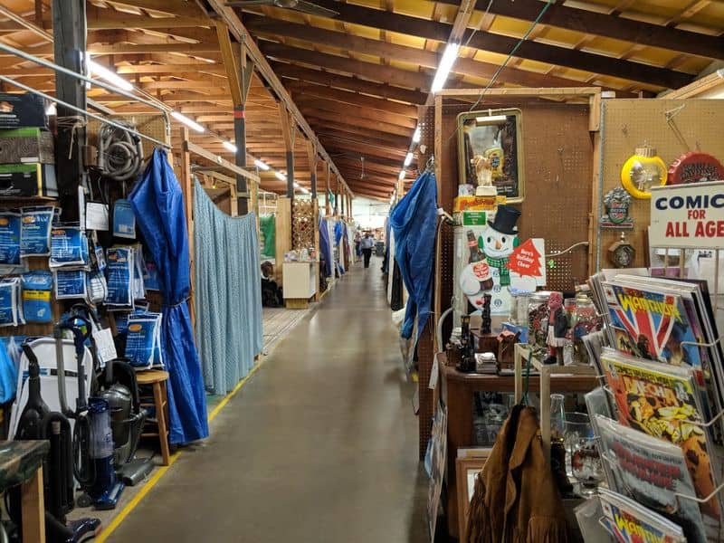 What To Hunt For: Vintage, Cards, And Everyday Wins