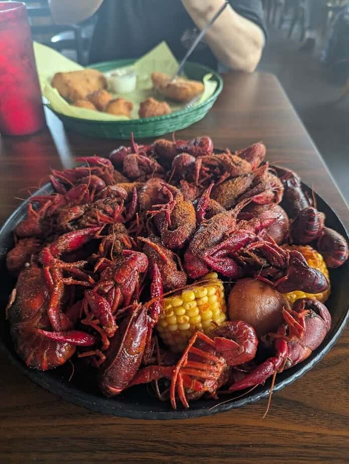 Boiled Crab Legs and Seasonal Boils