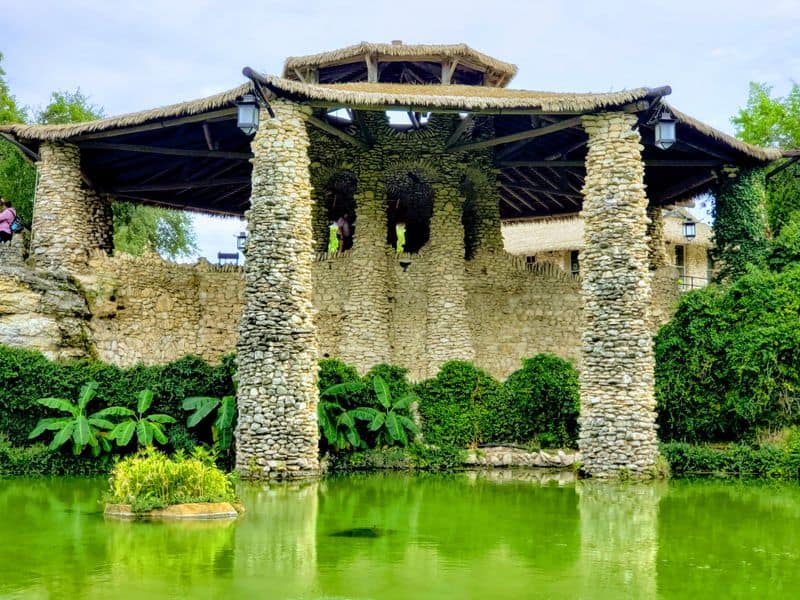 Pagoda Silhouette And Storybook Views