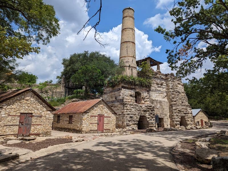 Accessibility, Hours, And Easy Parking