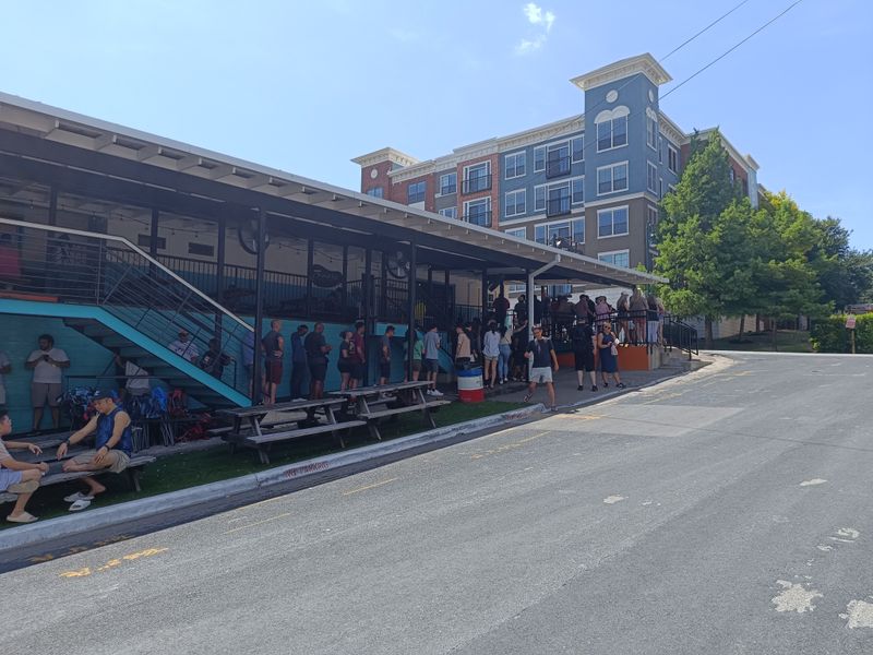 The Legendary Line Experience