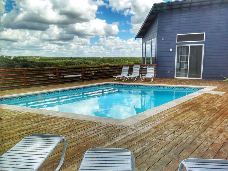 Guadalupe Blanca: Bright and Airy