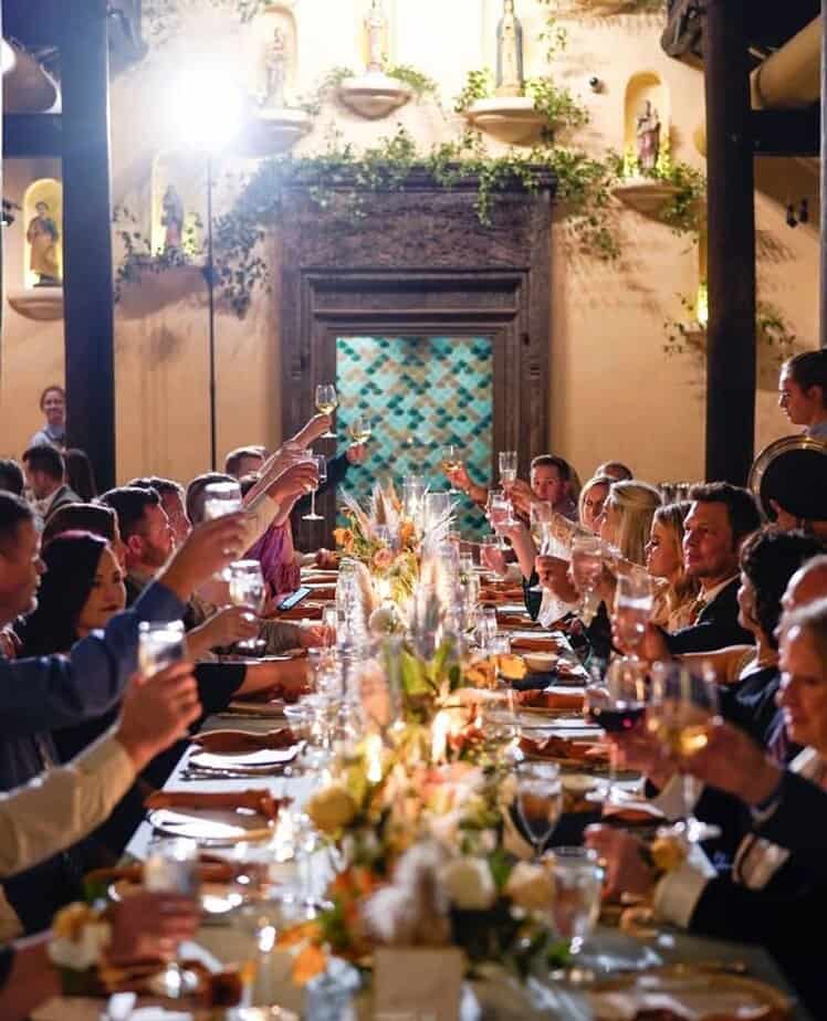 This Texas Restaurant Might Have the Most Beautiful Patio in the Entire State Service With Hill Country Warmth