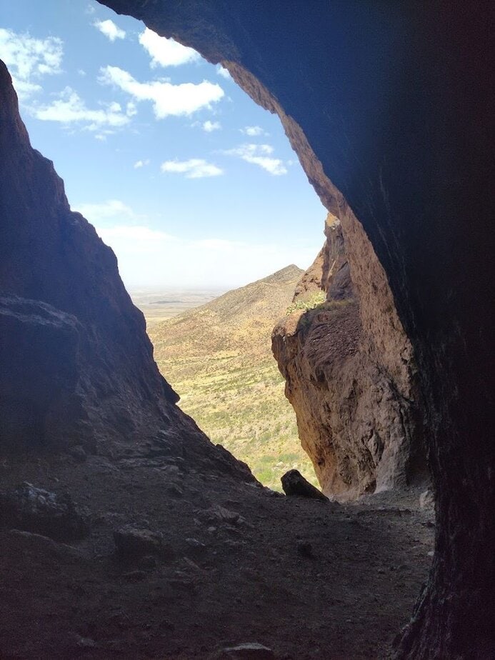 This Texas Trail’s Hidden Gem Is a Cave the Whole Family Will Love What You Will See From the Cave