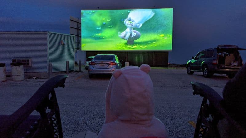 Comfort Kit: Chairs, Blankets, and Battery Sense