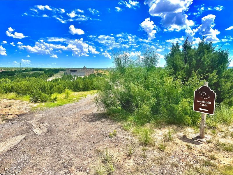 Unforgettable Rim Cabin Stays at Palo Duro Canyon Proximity to Jeep Tours and Horseback Rides