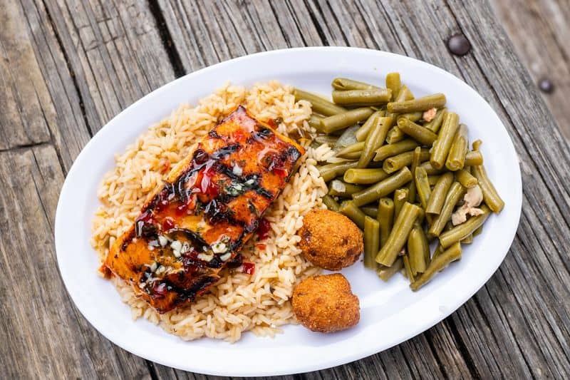 We Had to See If the Legendary Onion Rings at This East Texas Spot Lived Up to the Hype Firecracker Salmon: Sweet, Smoky, A Little Heat