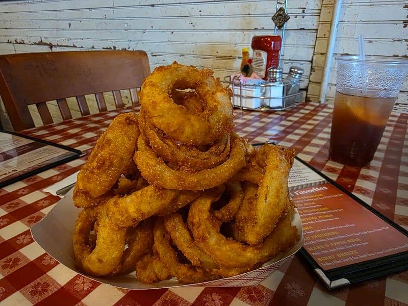 We Had to See If the Legendary Onion Rings at This East Texas Spot Lived Up to the Hype The Legendary Onion Ring Tower, Put To The Test