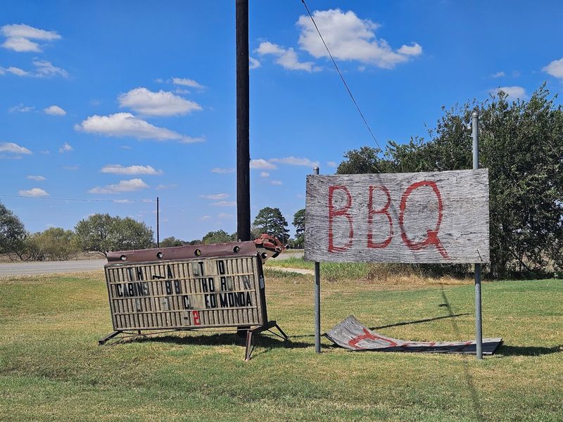 You Can Still Eat at This Texas BBQ Spot Featured in The Texas Chain Saw Massacre Timing Your Visit And Beating The Rush