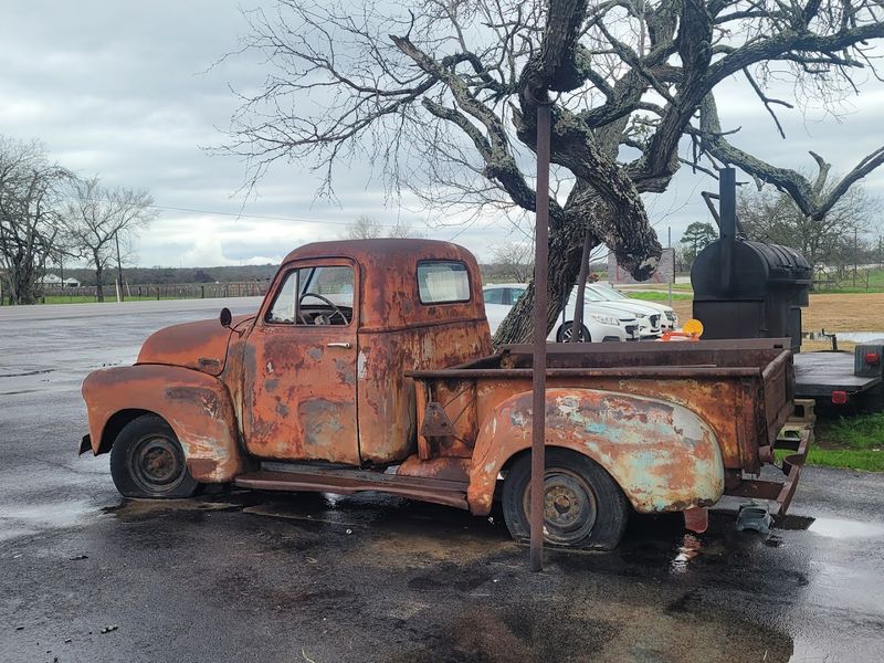 You Can Still Eat at This Texas BBQ Spot Featured in The Texas Chain Saw Massacre Respecting The Legacy While Enjoying The Food