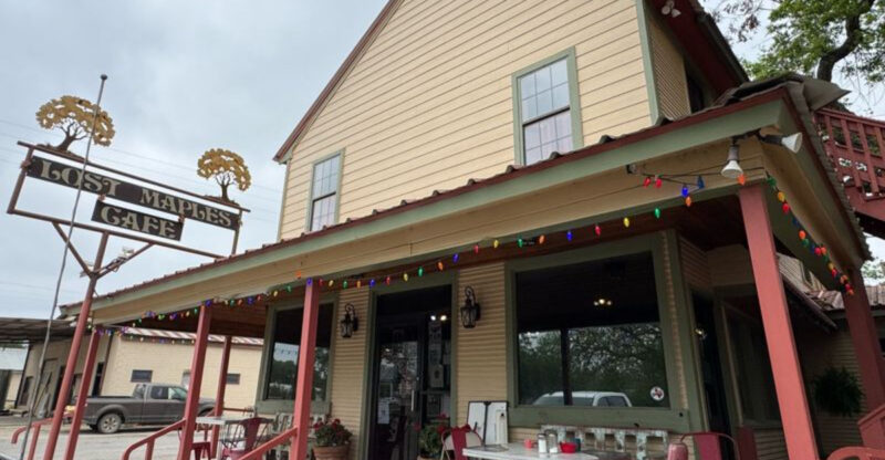 Dessert Lovers, Don’t Miss the Buttermilk Pie at This Texas Restaurant