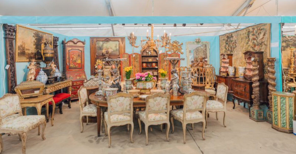 everything is bigger in texasincluding this 8 hour antique adventure