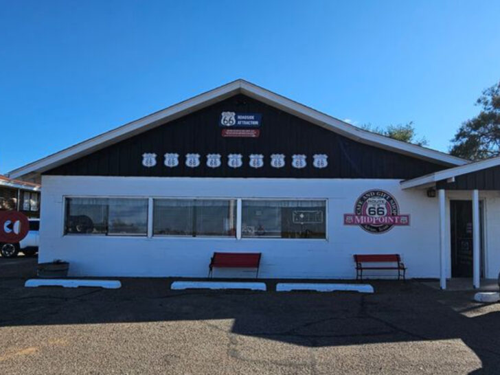 One Look at the Pie Case and You&rsquo;ll Get the Hype at This Texas Diner