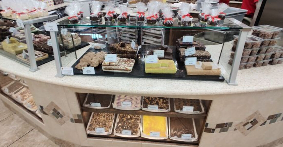 running late these 11 texas stops are still worth pulling over for