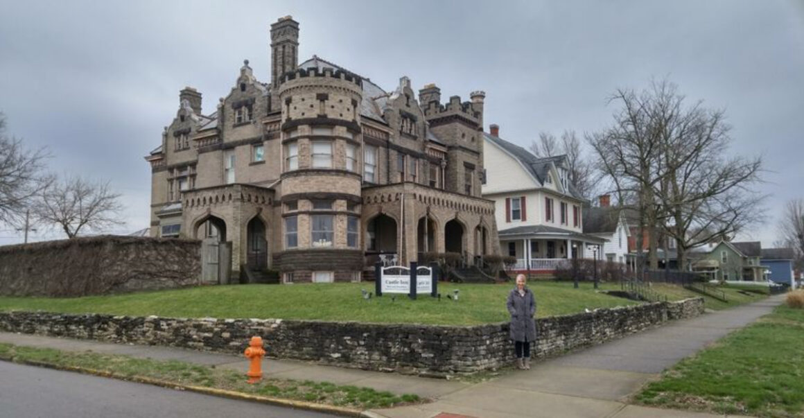 the breathtaking medieval castle in ohio thats straight out of a fairytale