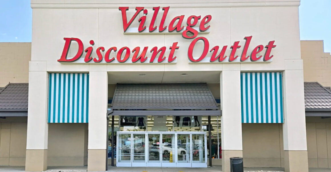 the gigantic thrift store in ohio where you can fill a full cart for 25