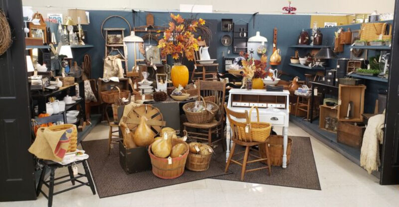 This Charming Antique Store In Ohio Is A Paradise Of One-Of-A-Kind Collectibles And Treasures