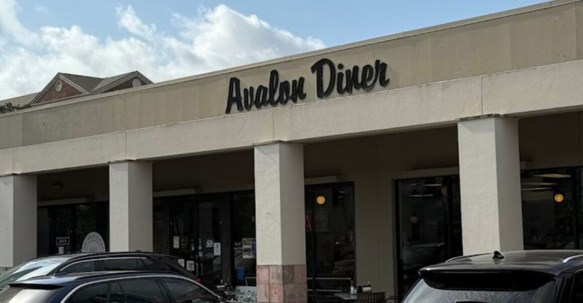 this is the ultimate old school texas breakfast spot youve ever seen