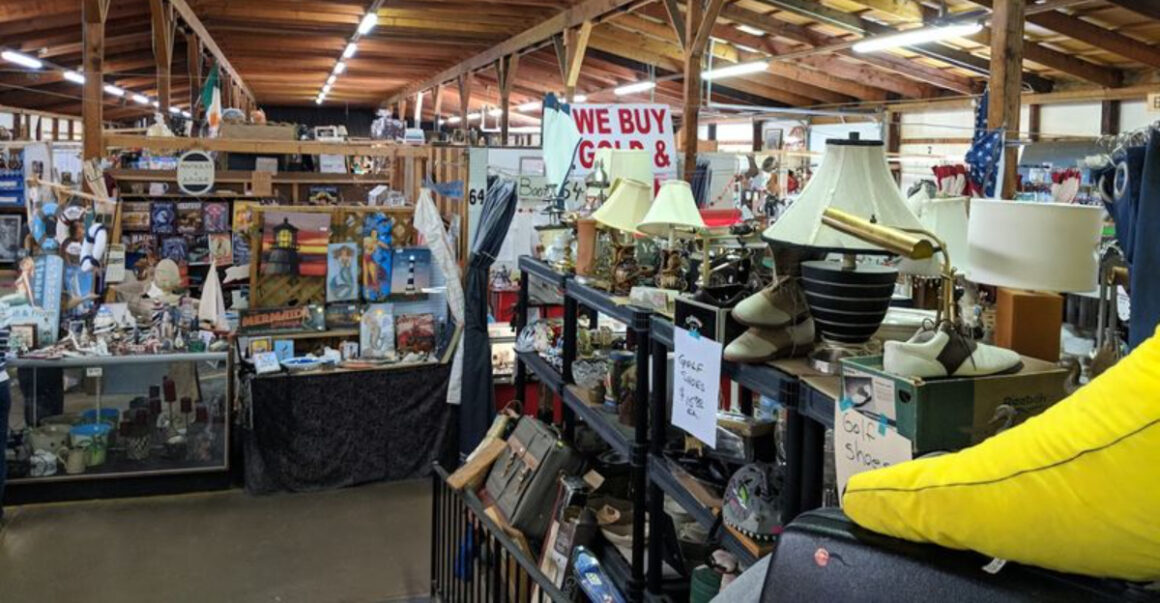 this massive flea market in ohio has surprisingly cheap deals locals keep talking about