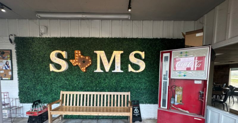 This Southern Buffet in Texas Tastes Just Like Sunday Dinner at Grandma’s