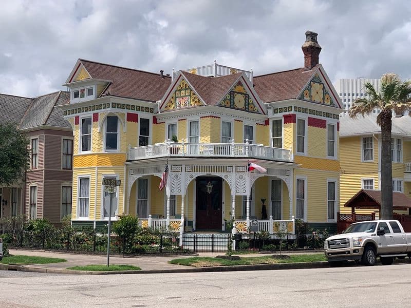 Galveston’s East End Historic District