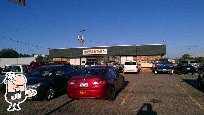 10 Mom-And-Pop Diners In Ohio With Incredibly Delicious Food Royal Star Diner (Sebring)