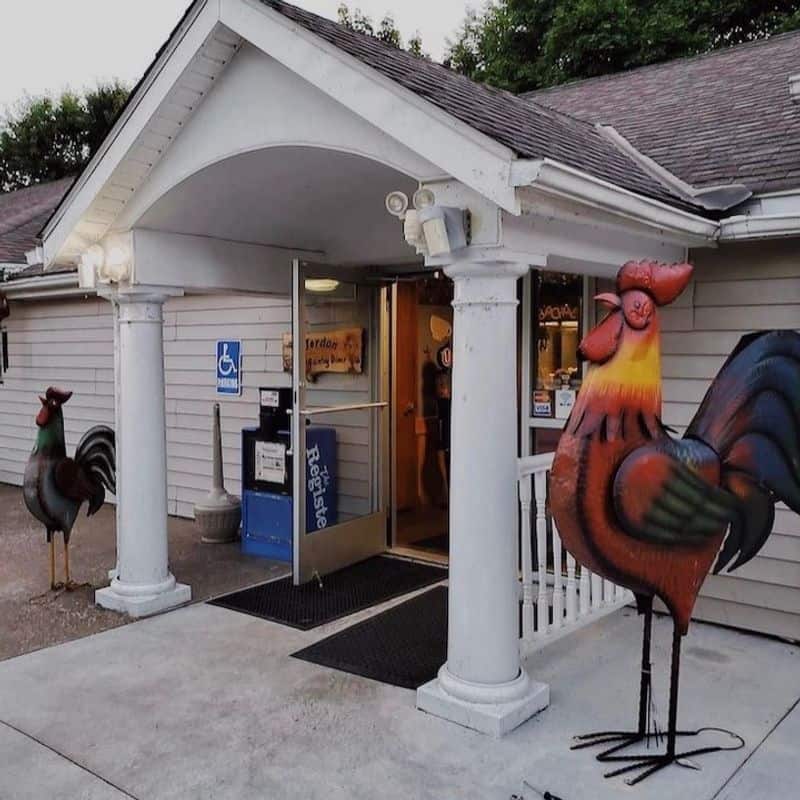 10 Mom-And-Pop Diners In Ohio With Incredibly Delicious Food Jordan’s Country Diner (Huron)