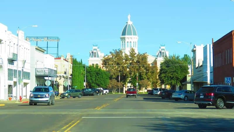 11 Texas Towns That Offer Quiet Living and Affordable Charm Marfa