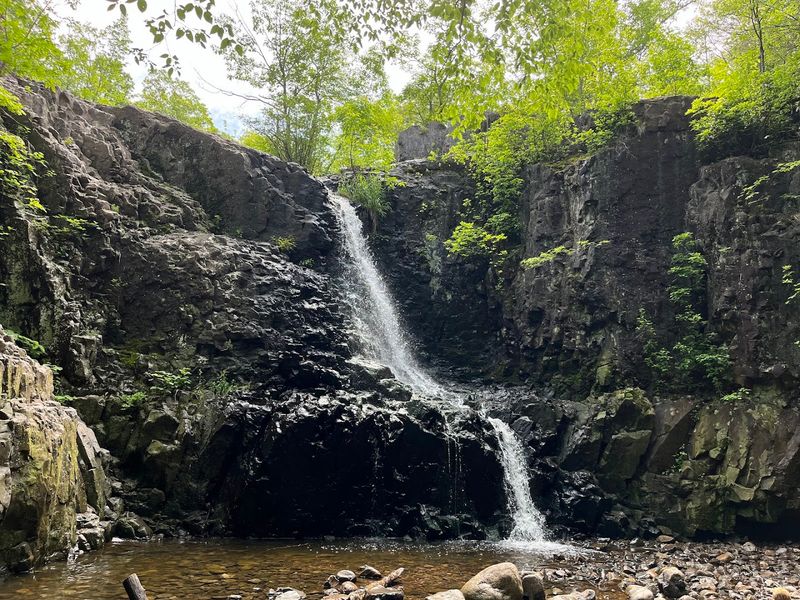 Hemlock Falls (South Mountain Reservation, West Orange)